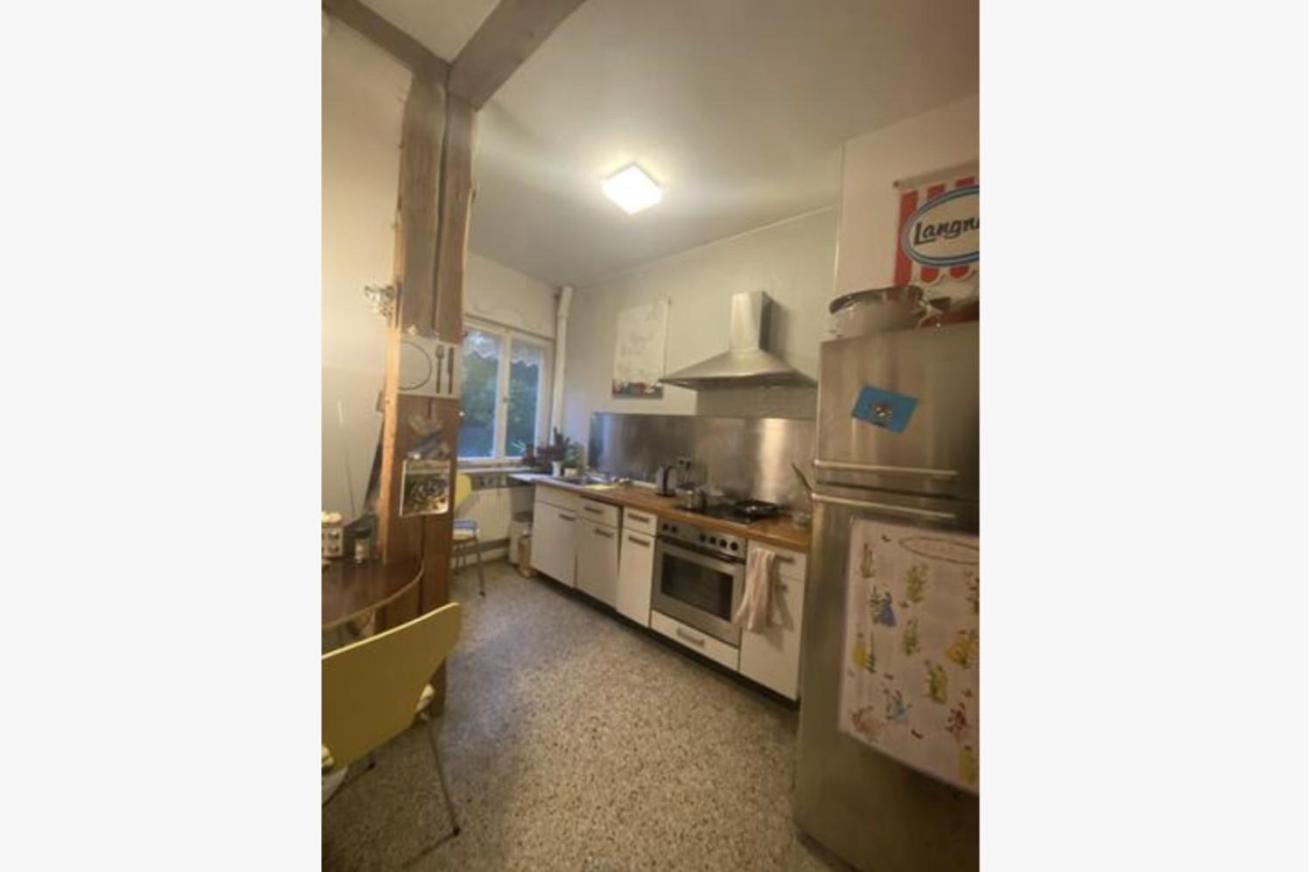 Altbauwohnung Stuttgart Ost Δωμάτιο φωτογραφία